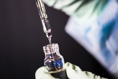 Gynaecology & Women’s Health Services diagnostic lab case gallery 5